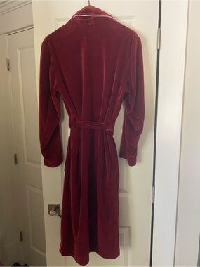 Sears Men's Velvet Robe in Burgundy